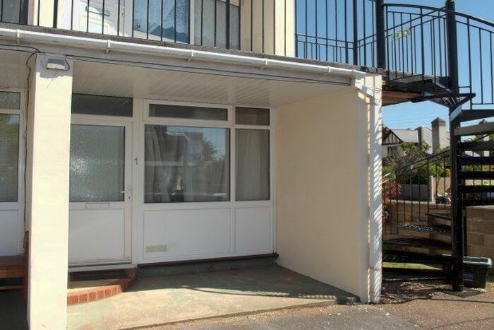 Studio To Rent In Golden Acre, Dawlish, EX7