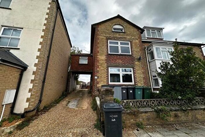 4 Bedroom Property To Rent In Green Street, Ryde, PO33