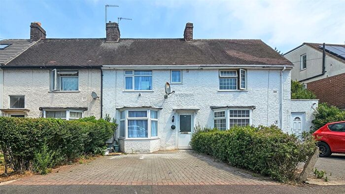 3 Bedroom Terraced House To Rent In Halsway, Hayes, UB3