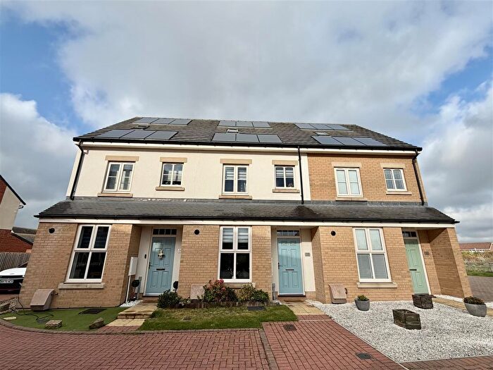 3 Bedroom Property For Sale In Hedley Close, Houghton Le Spring, DH4