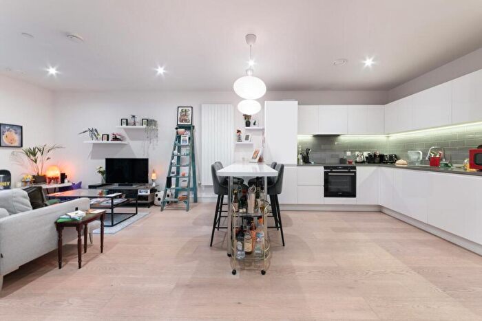 1 Bedroom Apartment For Sale In John Cabot House, Royal Wharf, E16