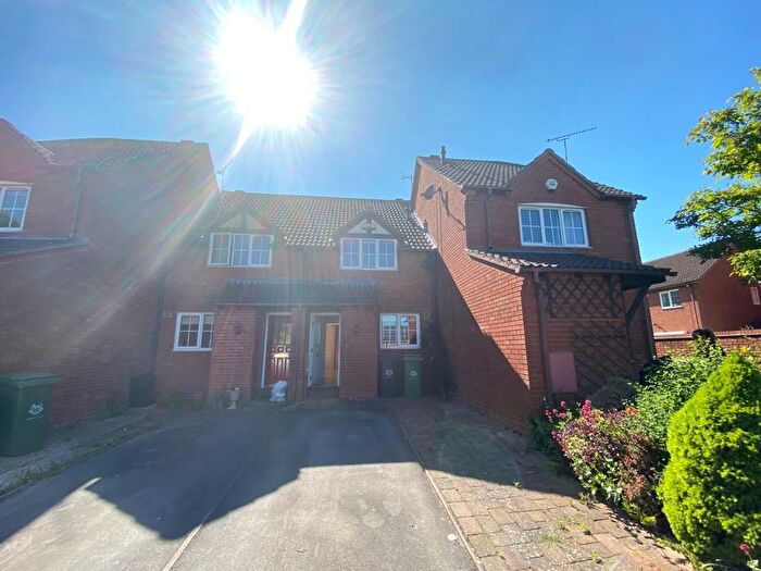 2 Bedroom Property To Rent In Holland Green, Worcester, WR4