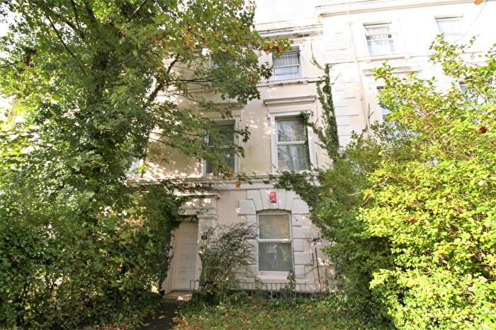 2 Bedroom Flat To Rent In North Road East, Plymouth, PL4