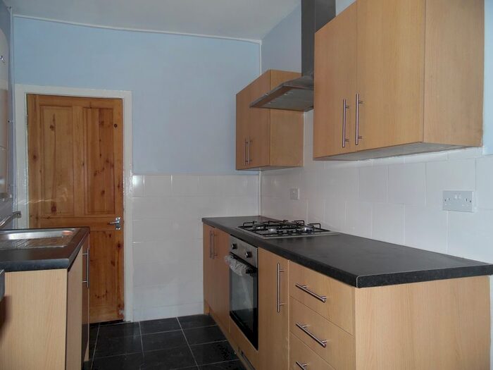 2 Bedroom Flat To Rent In Stowell Terrace, Heworth, Gateshead, NE10