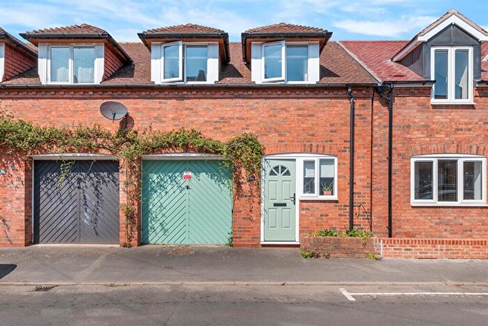 2 Bedroom Town House For Sale In New Street, Leamington Spa, CV31