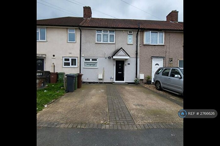 3 Bedroom Terraced House To Rent In Valence Circus, Dagenham, RM8