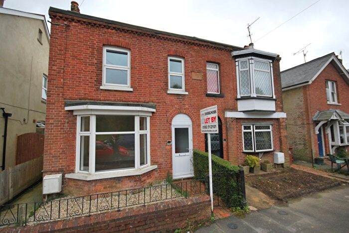 3 Bedroom Semi-Detached House To Rent In Forest Road, Tunbridge Wells., TN2