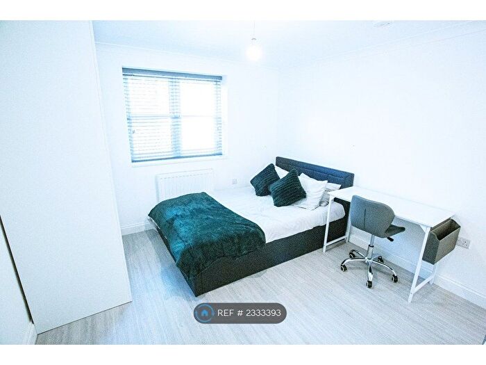 Studio To Rent In Sturton Street, Cambridge, CB1