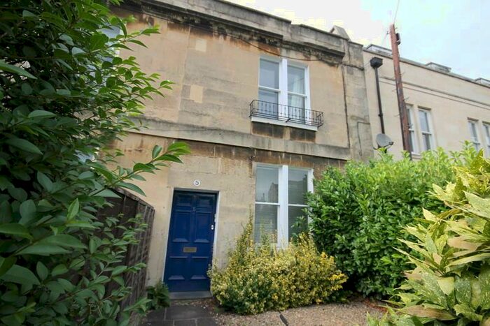 Studio To Rent In Hanover Place, BA1