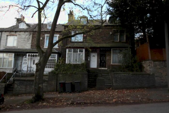 4 Bedroom Terraced House To Rent In Queens Road, Bradford BD8