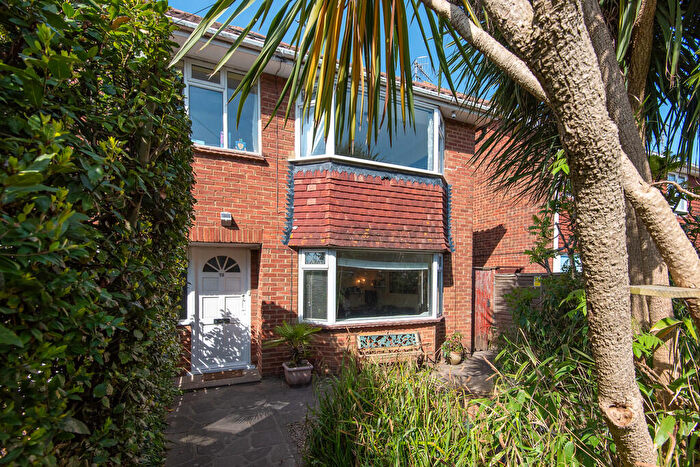 4 Bedroom Terraced House For Sale In Dominion Road, Worthing, BN14