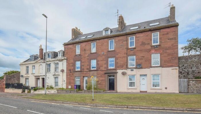 2 Bedroom Flat To Rent In Gayfield, Arbroath, Angus, DD11