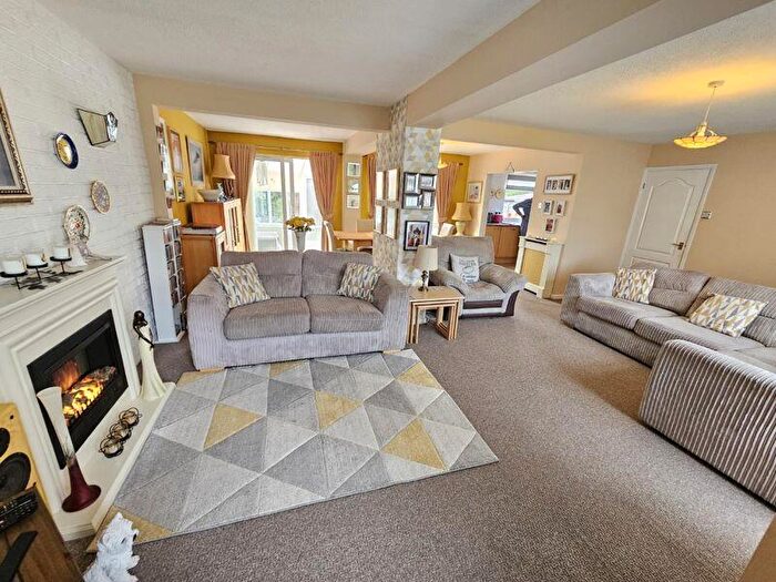 3 Bedroom Detached House For Sale In Kirkbride Place, Cramlington, NE23