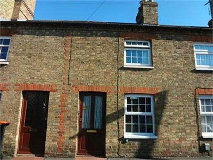 1 Bedroom Terraced House To Rent In Sharpenhoe Road, Beds, MK45