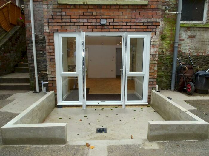 1 Bedroom Detached House To Rent In Cranbrook Road Redland Bristol, BS6