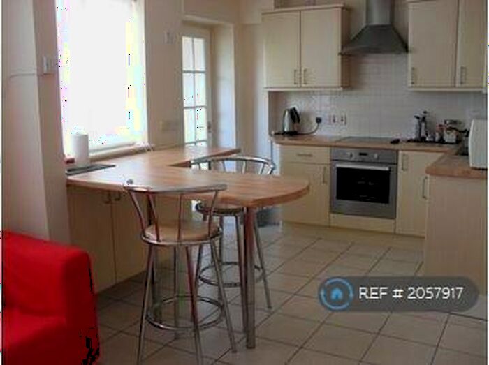 4 Bedroom Terraced House To Rent In Hunter Close, Potters Bar, EN6