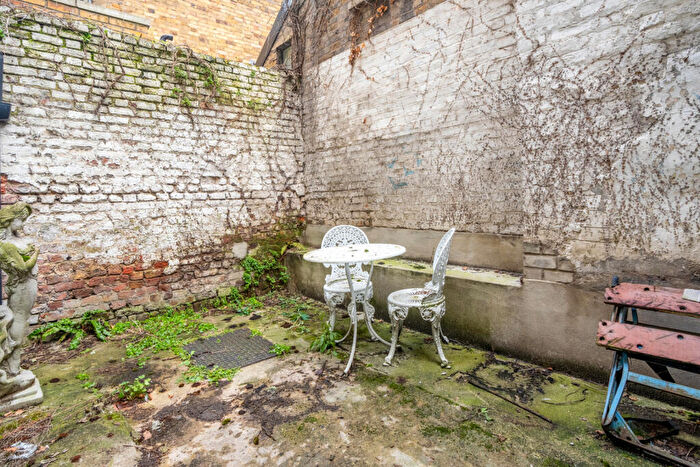 Apartment To Rent In Pratt Street, London, NW1
