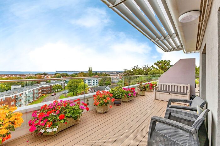 1 Bedroom Property For Sale In Manor Crescent, Paignton, TQ3