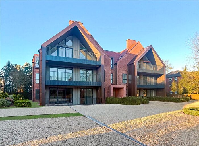 3 Bedroom Apartment For Sale In The Links, Meols Drive, West Kirby, CH48