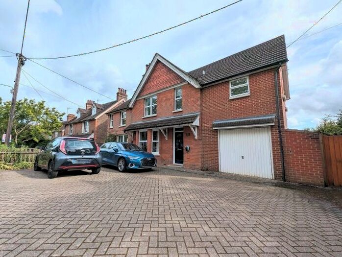 5 Bedroom Property To Rent In Bucks Green, Rudgwick, Horsham, RH12