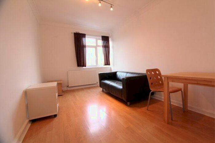 1 Bedroom Flat To Rent In Imperial Drive, Harrow, Greater London, HA2
