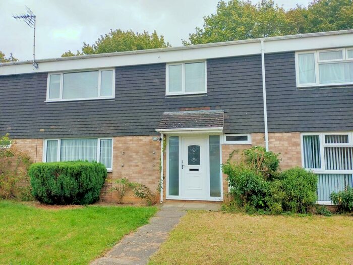 3 Bedroom House To Rent In Trumper Road, Stevenage, SG1