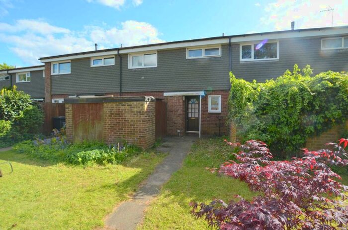 3 Bedroom Terraced House To Rent In The Penningtons, Amersham, HP6
