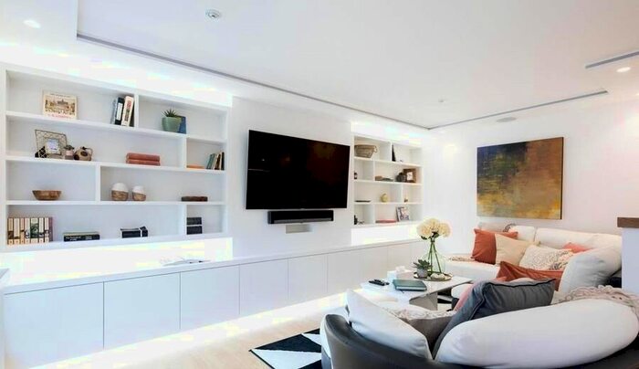 3 Bedroom Terraced House To Rent In Brick Street, London, W1J