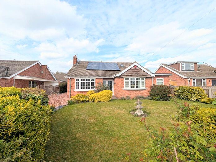 3 Bedroom Detached Bungalow For Sale In Plumtree Lane, North Thoresby, DN36