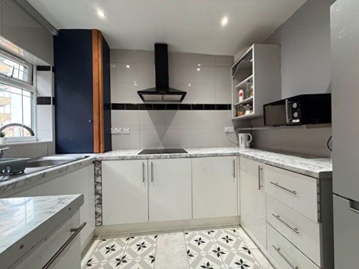 2 Bedroom Maisonette To Rent In Harley Close, Wembley, Middlesex, HA0