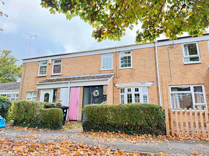 3 Bedroom Terraced House For Sale In Lambeth Close, Chatham, ME5