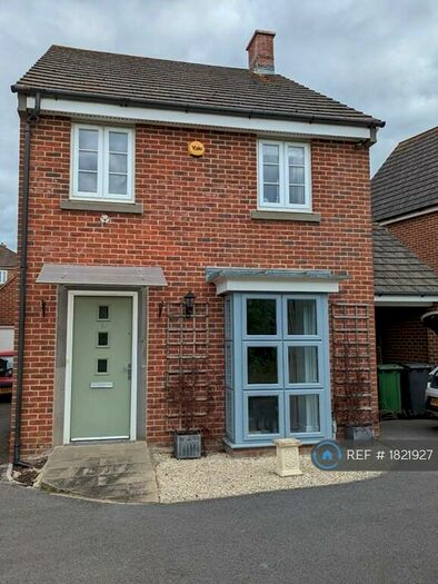 3 Bedroom Detached House To Rent In Gardiner Road, Basingstoke, RG24