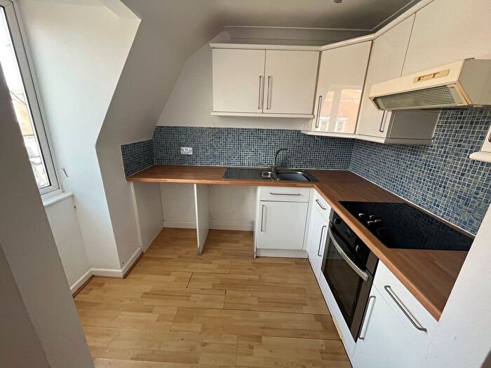 1 Bedroom Flat To Rent In Old Christchurch Road, Bournemouth, BH1