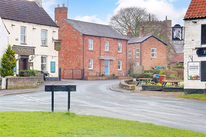 4 Bedroom Detached House For Sale In The Green, North Newbald, YO43