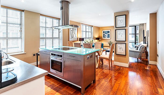 2 Bedroom Flat To Rent In Tavistock Street, London, WC2E