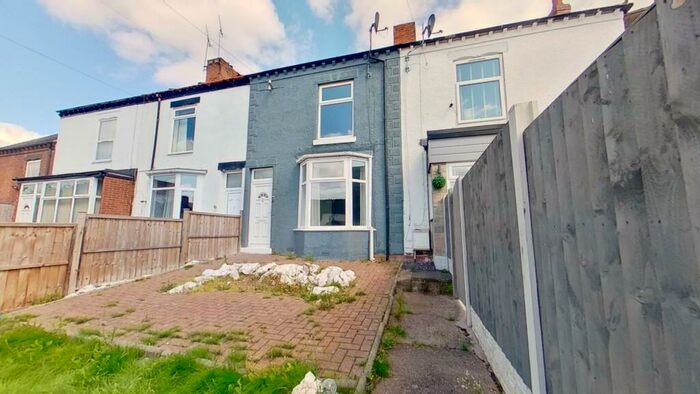 3 Bedroom Terraced House To Rent In High Bank Road, Burton-On-Trent, Staffordshire, DE15