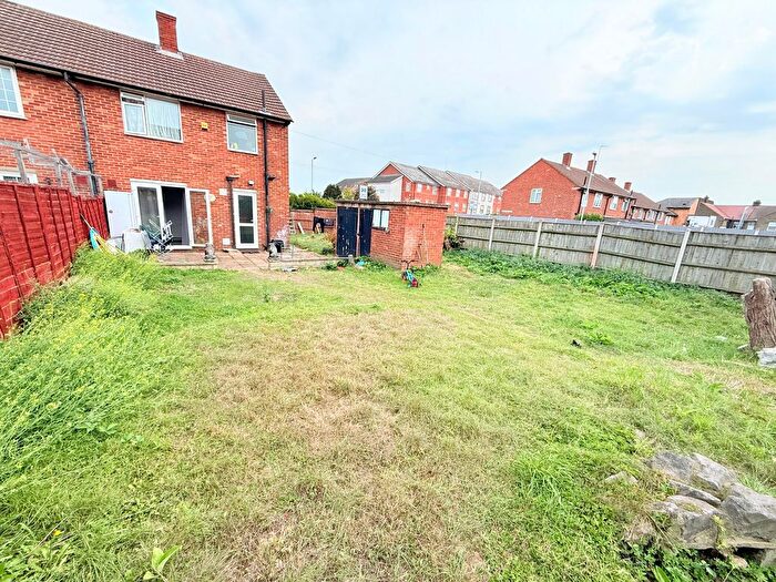 3 Bedroom Semi-Detached House To Rent In Frizlands Lane, Dagenham, RM10