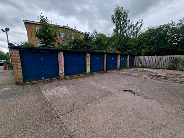 Garage / Parking To Rent In Mill Beck Court, Cottingham, HU16