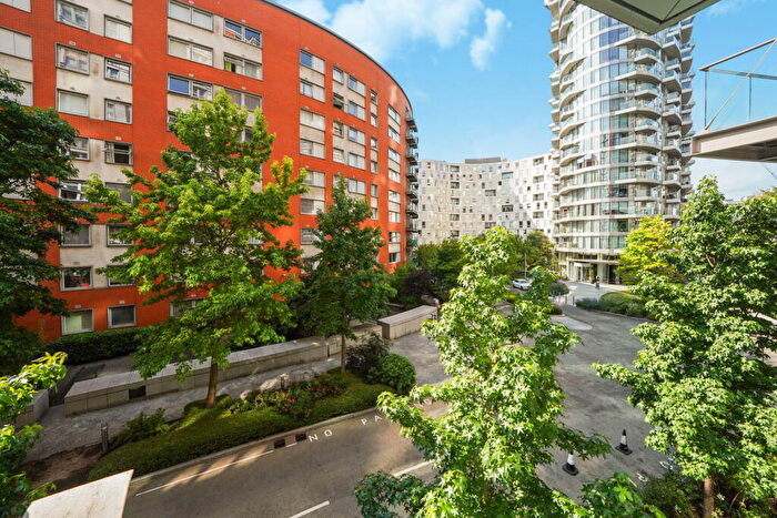 1 Bedroom Flat For Sale In New Providence Wharf, Fairmont Avenue, London, E14