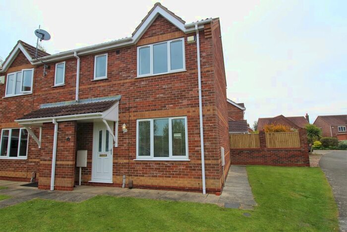 3 Bedroom Semi-Detached House To Rent In Primrose Way, Cleethorpes, South Humberside, DN35