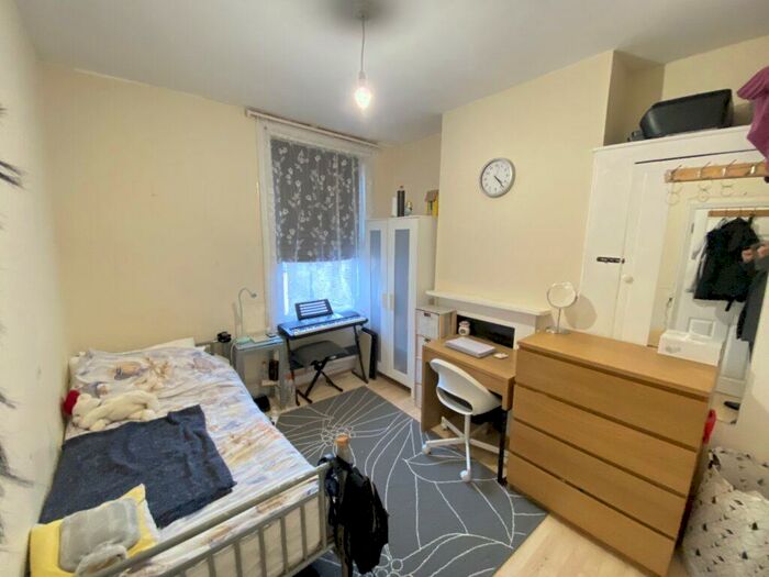 4 Bedroom Terraced House To Rent In Bedroom Terraced House &ndash; St.Pauls Road, Tottenham, N17