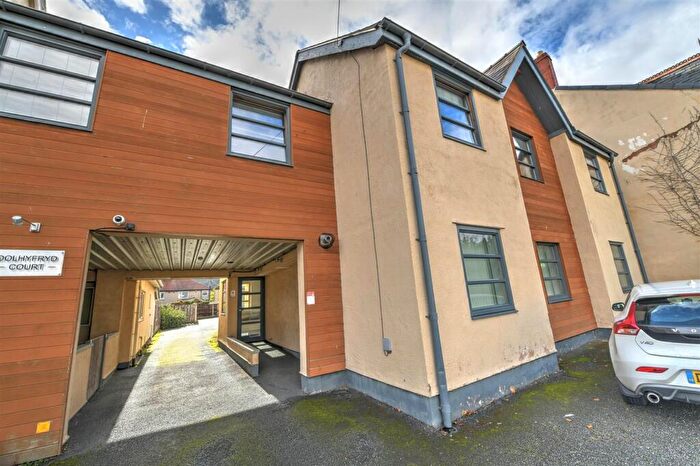 2 Bedroom Apartment To Rent In Rhuddlan Road, Abergele, LL22