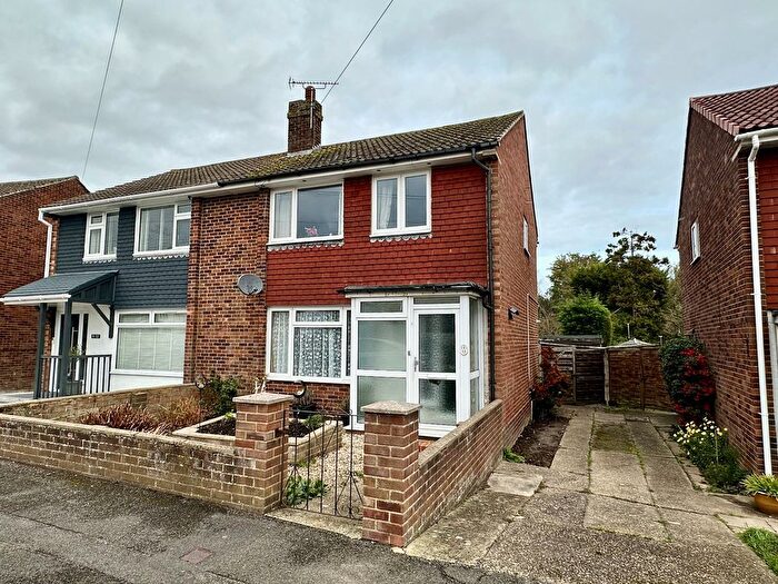 3 Bedroom Semi Detached House For Sale In Park Vale, Ashford, TN24