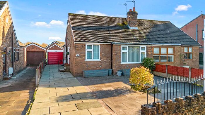 2 Bedroom Bungalow For Sale In Barrow Hall Lane, Great Sankey, WA5