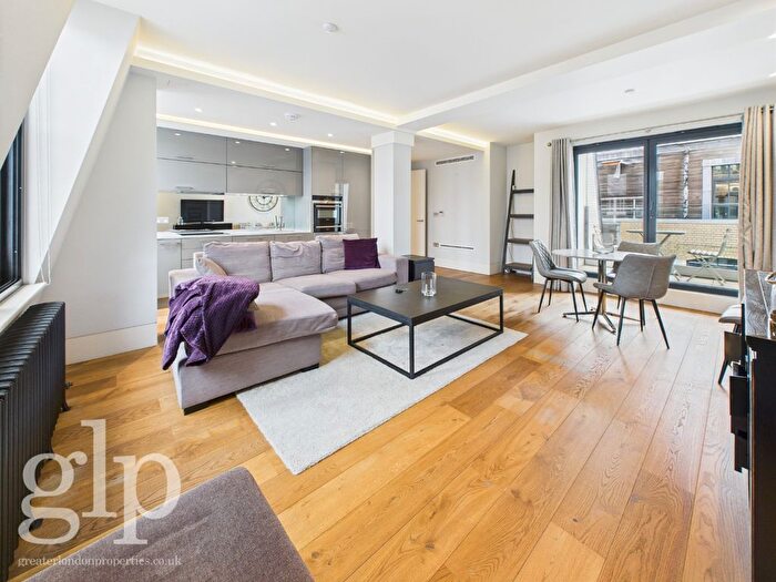2 Bedroom Flat To Rent In Paramount House, Wardour Street, London, Greater London, Soho, W1F