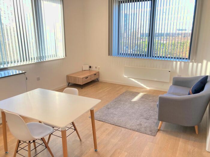1 Bedroom Flat To Rent In Riverbank Way, Brentford, TW8