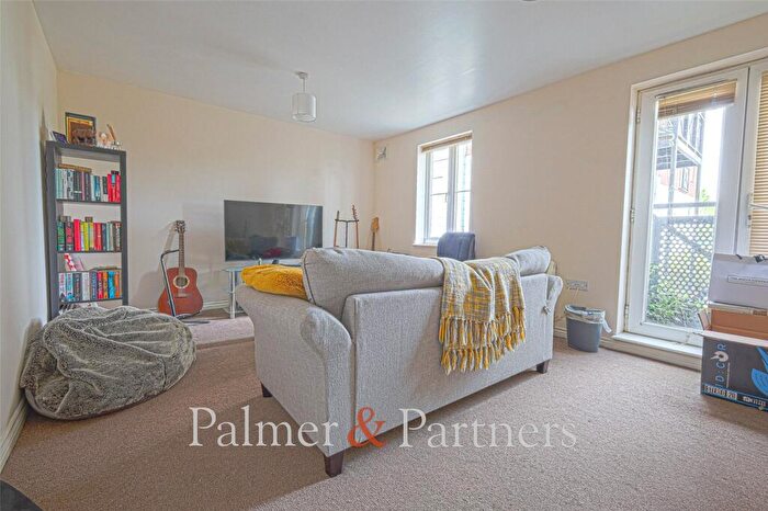 2 Bedroom Apartment To Rent In Bradford Drive, Colchester, Essex, CO4