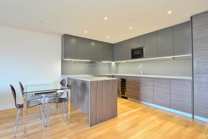 2 Bedroom Flat To Rent In Beaufort Park Square, Colindale, London, NW9