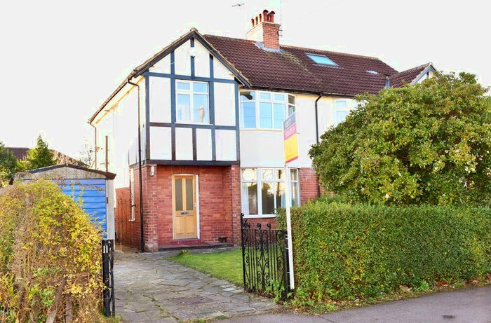 3 Bedroom Semi-Detached House To Rent In Yewdale Road, Harrogate HG2