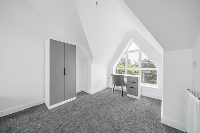 3 Bedroom Terraced House To Rent In Aylesbury, Oxfordshire, HP21